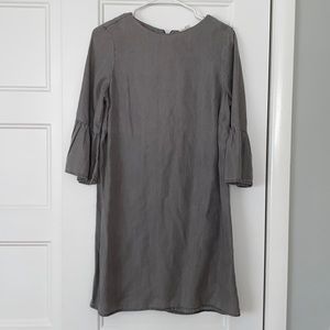 beachlunchlounge Gray Bell Sleeve Dress